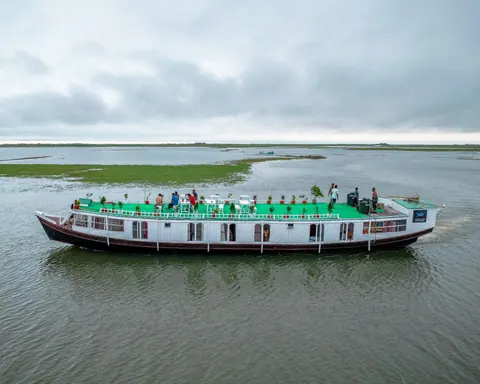 RD Cruise Houseboat — Tanguar Haor হাউজবোট