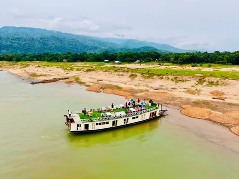 Haor Metro Houseboat — Tanguar Haor হাউজবোট