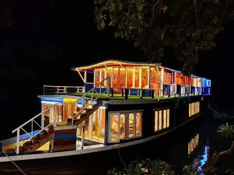 Lushai The Water Villa — Kaptai হাউজবোট