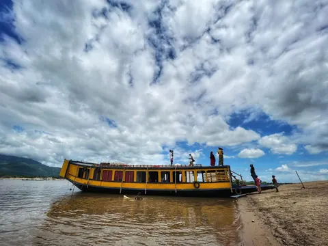 Arshinagar The House Boat Of Tangua — Tanguar Haor হাউজবোট